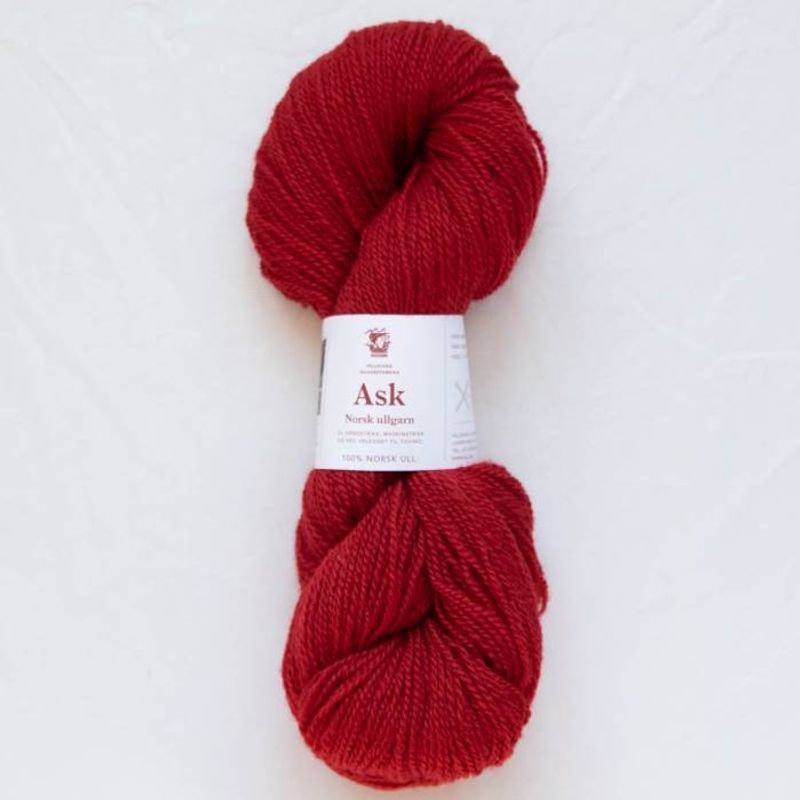 Ask - Bonderød