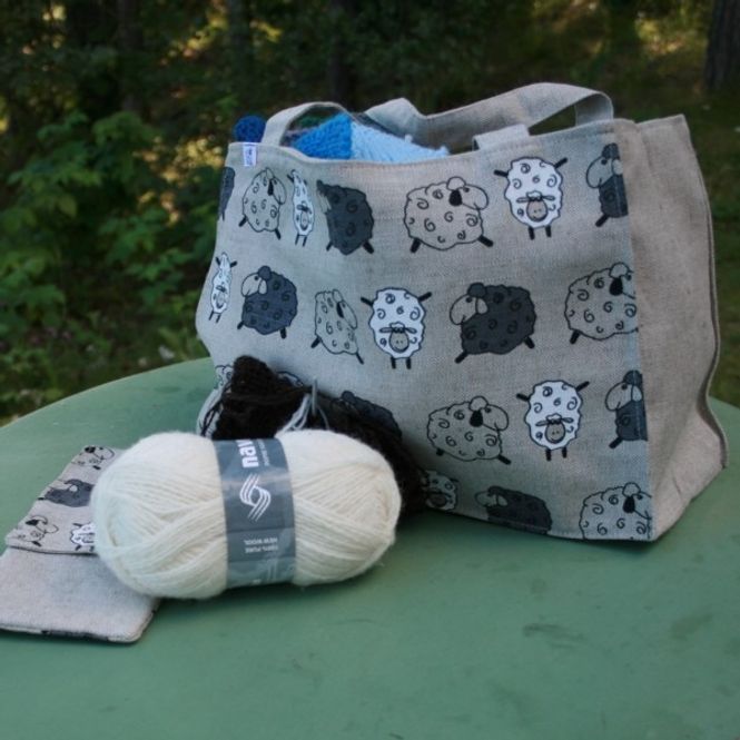 Hovedbilde Stor veske med dansende sauer