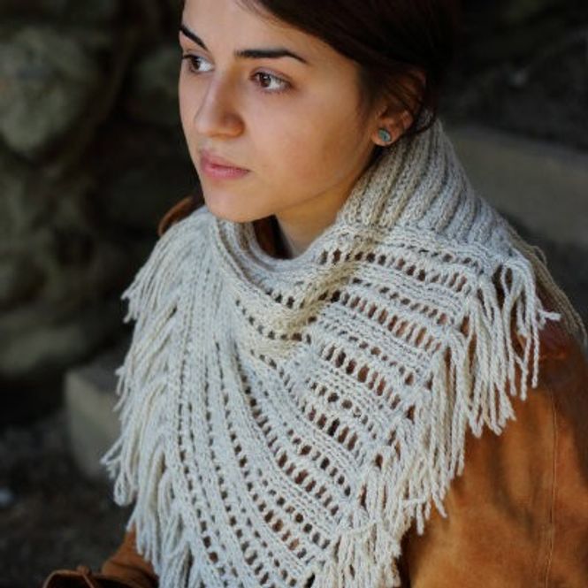 Hovedbilde Dovestone Natural Aran collection
