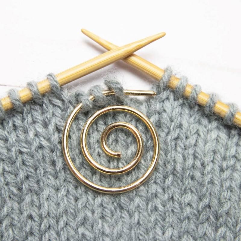 Gullfarget flettespiral