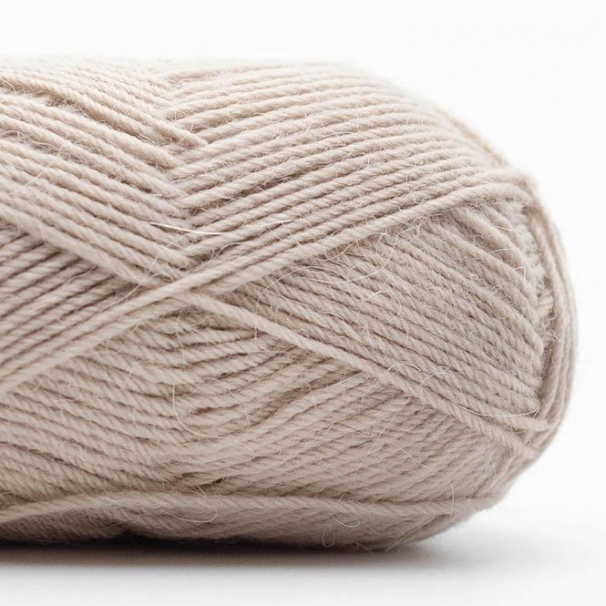 Hovedbilde Edelweiss 4 ply - Lys beige